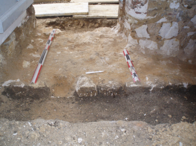 Cliché 1 – Mur-pont observé dans la deuxième pièce.