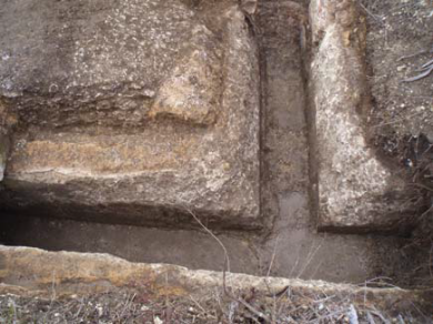 Cliché 3 – Deuxième aqueduc avec en haut le départ vers le pont et à gauche vers le déversoir.