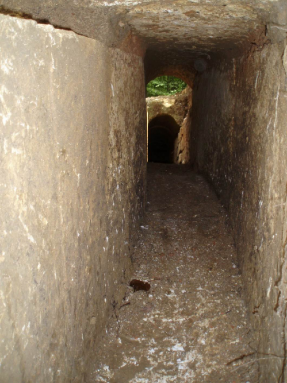 Cliché 2 J.-L Hillairet – Vue depuis l’entrée du bassin inférieur